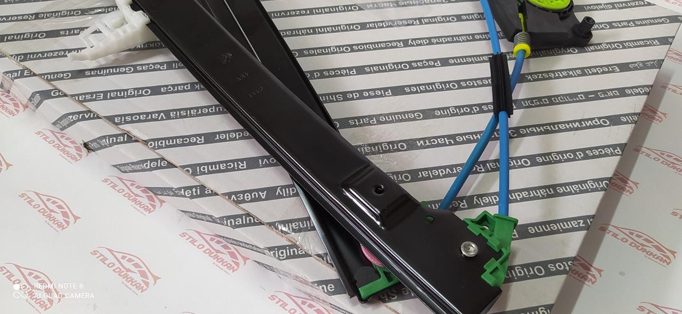 Orjinal-Sifir-5-k-ve-Mw-icin-Sol-On-Kapi-Cam-Kriko-Tam-Set-6.jpg Orjinal-Sifir-5-k-ve-Mw-icin-Sol-On-Kapi-Cam-Kriko-Tam-Set-6.jpg