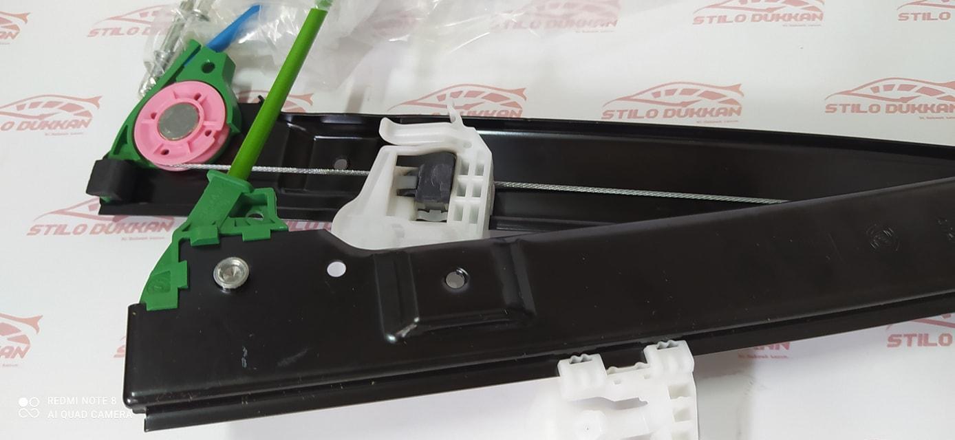 Orjinal-Sifir-5-k-ve-Mw-icin-Sol-On-Kapi-Cam-Kriko-Tam-Set-7.jpg Orjinal-Sifir-5-k-ve-Mw-icin-Sol-On-Kapi-Cam-Kriko-Tam-Set-7.jpg